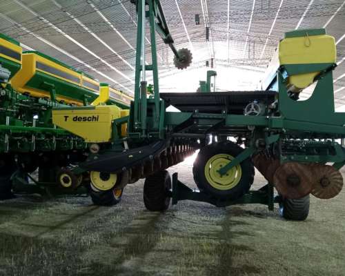 Sembradora Tedeschi 14 a 52 a Placa