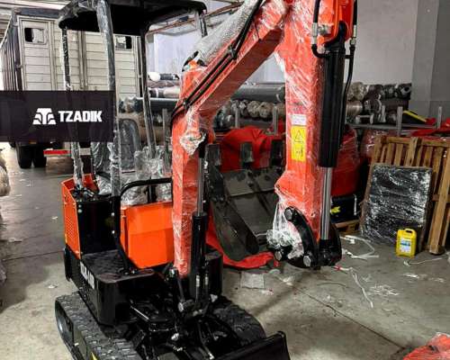 Excavadora Compacta con Orugas de Goma de 1t