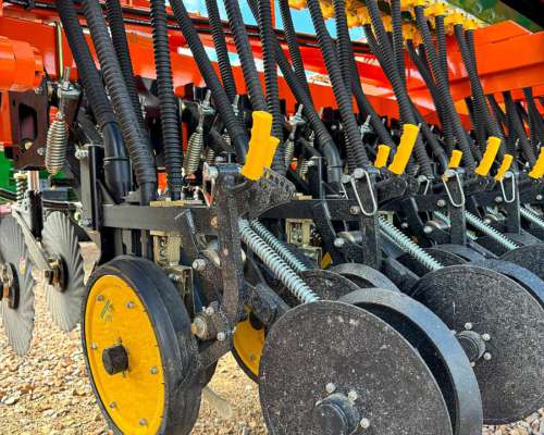 Sembradora Dumaire 710 Serie 2 33 Líneas a 21cm