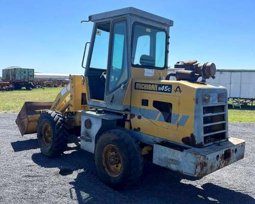 Pala Michigan R45c 55hp Balde de 0,50m3 Aprox