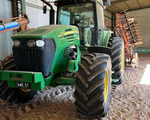 John Deere 7815 con Piloto