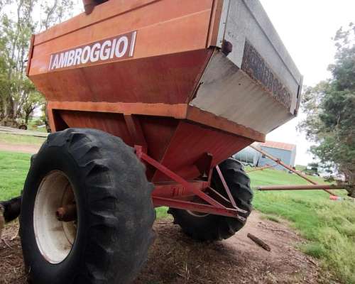 Vendo Tolva Auto Descargable 7tt Marca Ambroggio