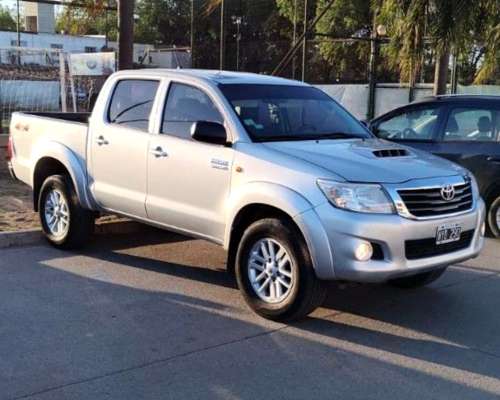 Toyota Hilux 3.0 C/D 4X4 TDI SR 171cv 2014diesel U$20.499