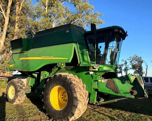 Cosechadora John Deere STS 9660