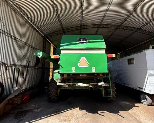 John Deere 1550, con Plataforma 25p