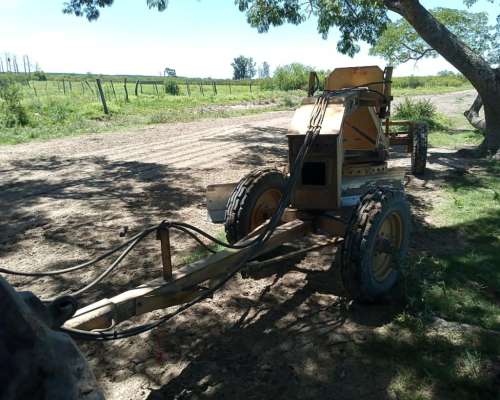 Niveladora de Arrastre Rotania N8