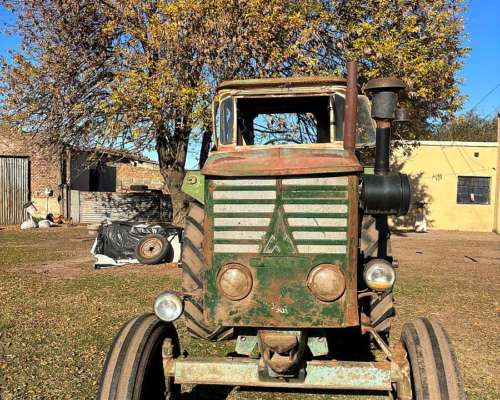 Tractor Deutz año 1979 . con Batería