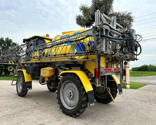 Pulverizadora Pla MAP II 3250 año 2012 - Reparada