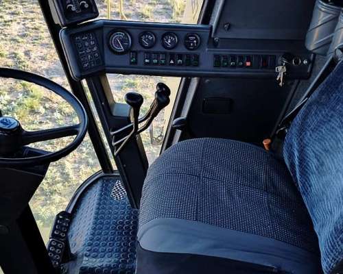 New Holland TC 57. año 1998