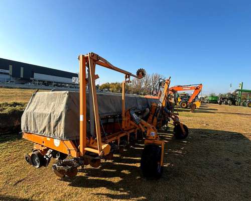 Sembradora Agrometal TX Mega Mod. 2011