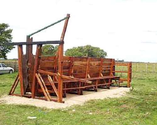 Mangas de Curupay / Quebracho Colorado