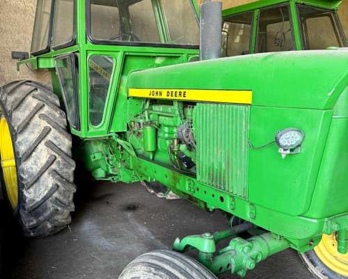 John Deere . 3420