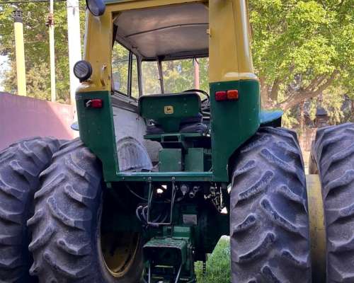 Tractor Jhon Deerr 3420