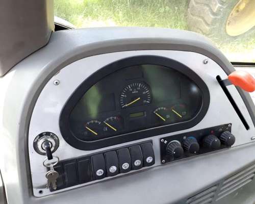 Retropala Lovol - Modelo: FB 878-m - 100 HP - Carraro - 4X4