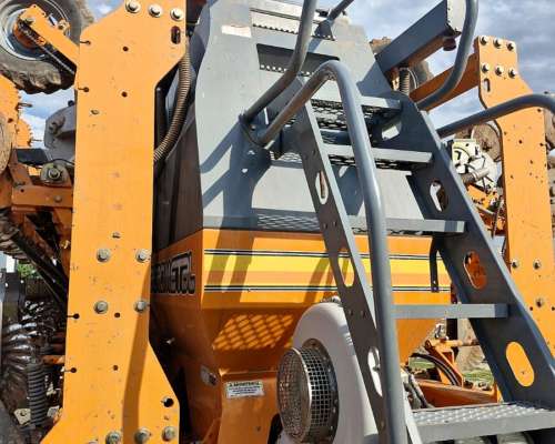 Sembradora Agrometal APX 18 a 52 - 2019