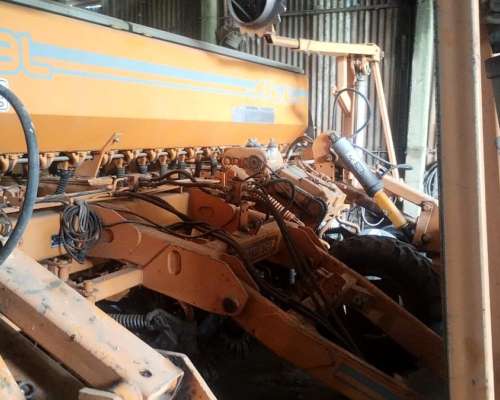 Sembradora Agrometal MX Usada