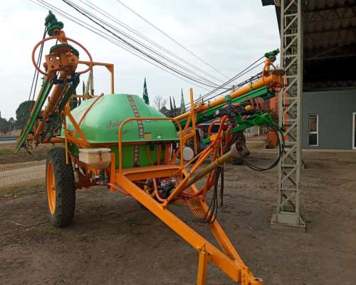 Pulverizador de Arrastre Praba Andariego 3000 Litros