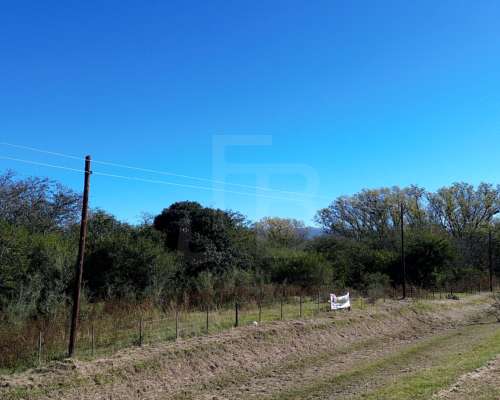 Lote de 2 Hectáreas con Arroyo Zona los Molinos, Sobre Ruta