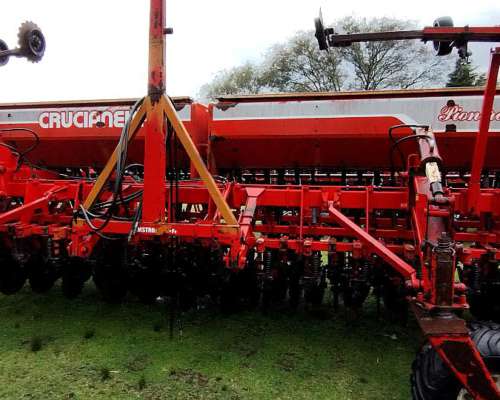 Sembradora Crucianelli Pionera 3520 Reparada