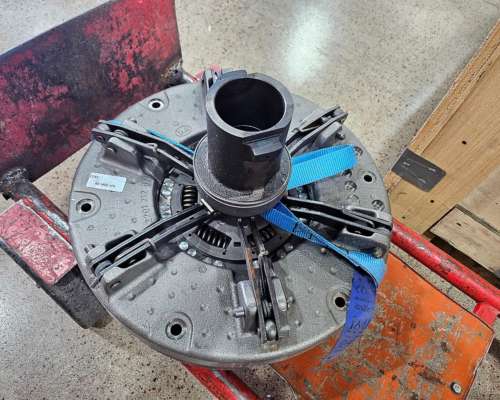 Embrague Completo 12 LUK Tractor 180-90/160-90/8630