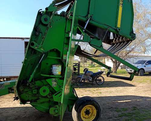 Rotoenfardadora Jhon Deere 466 - Rollo 1.20