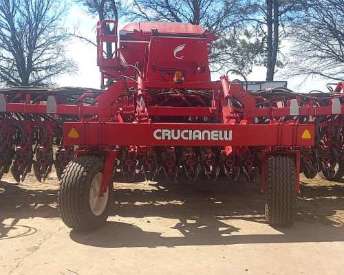 Sembradora Crucianelli AIR Drill de 47 a 17 cm