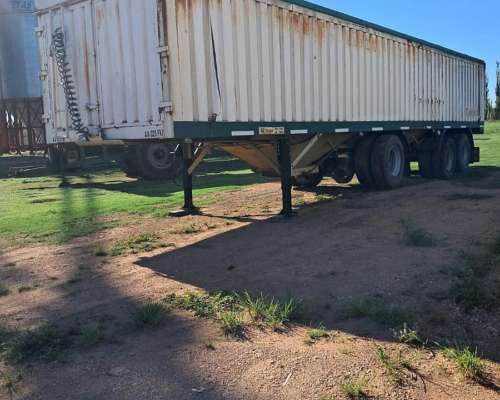 Semirremolque Tolva Tahnos 2016