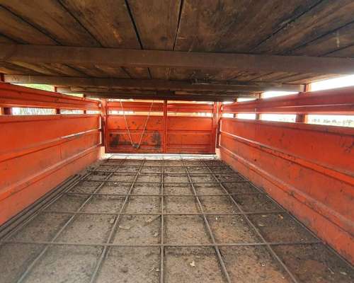 Trailer/carro para Animales. Caballos Ovejas, Corderos, Haci