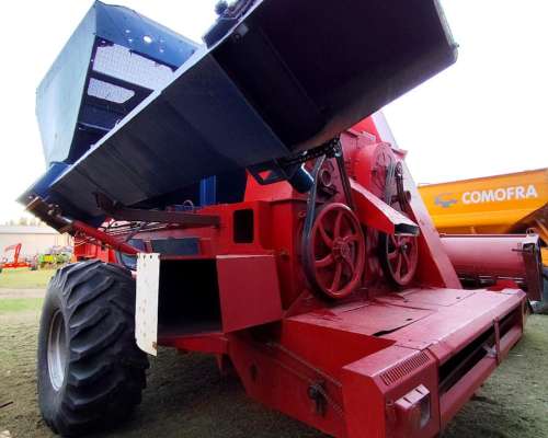 Cosechadora Colombo - 2 Hileras - Cinta de Descarga