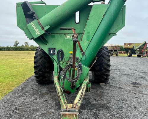 Tolva Autodescargable Agroar de 14 TN