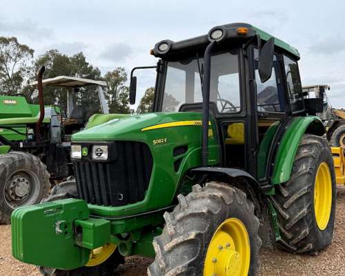 Tractor John Deere 5082e Usado