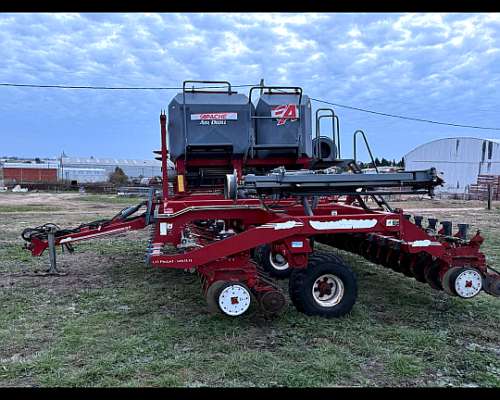 Sembradora Apache 918 AIR Dril año 2016