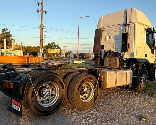 Camión Iveco Stralis 440 6X2 Tractor Impecable