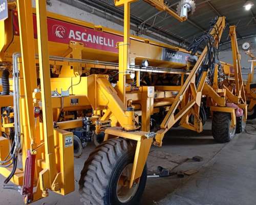 Sembradora Asacanelli de 20 a 52 Neumatica Magunm 4000
