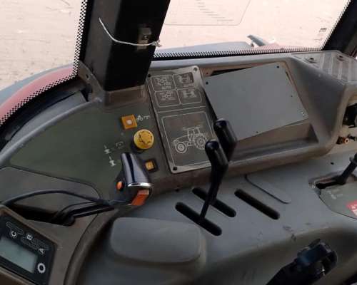 Tractor Case MXM 165