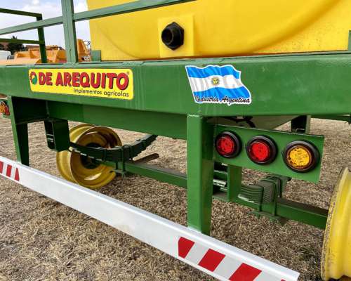 Acoplado Tanque Plástico de 4500lts Directo de Fabrica