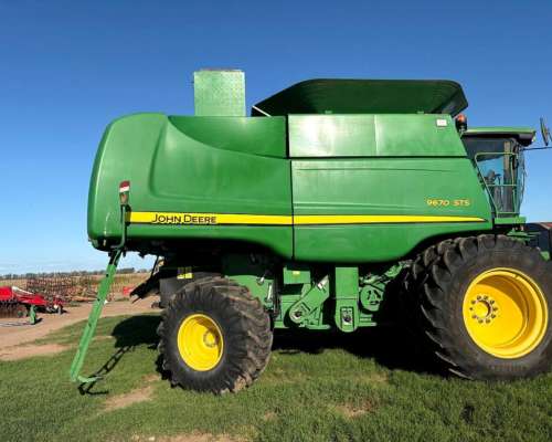 John Deere 9670 - año 2011