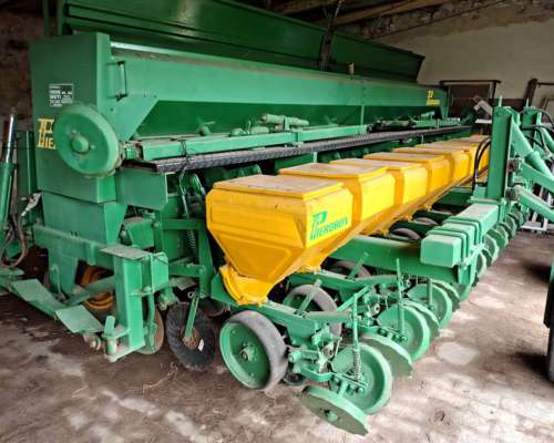 Pierobon de 10/52 con Fert Lateral Lista para Trabajar.