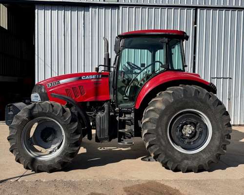 Tractor Case IH - Farmall 130a