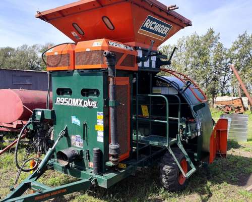 Embolsadora Quebradora Richiger R950mx