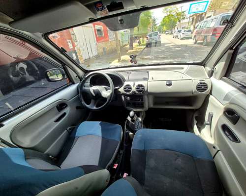 Renault Kangoo 2010 Titular