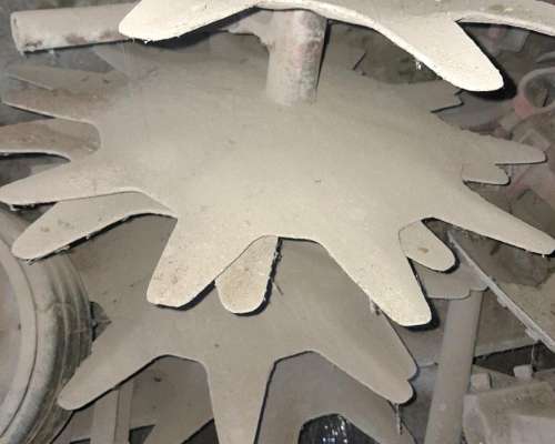 Cultivadora de 3 Puntos con Accesorios