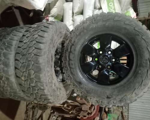 Vendo Cubiertas para Toyota