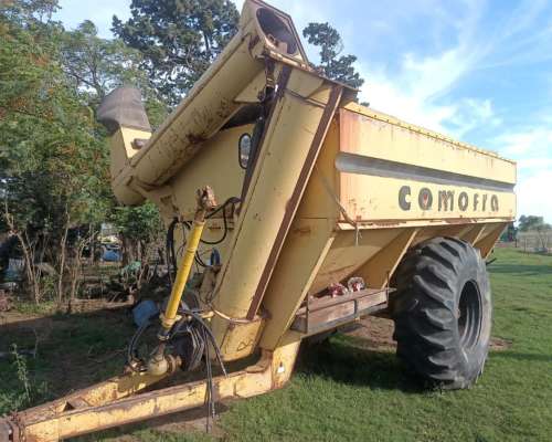 Tolva Comofra 14.000 Kg