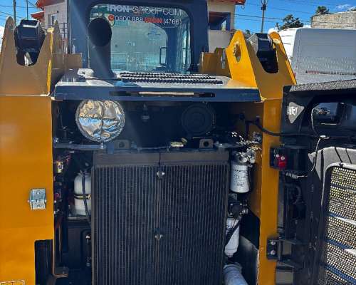 Minicargadora Iron Xc740c Nueva