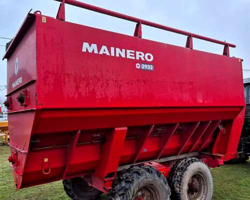 Mixer Mainero con Cubiertas de 10 M3 Buen Estado