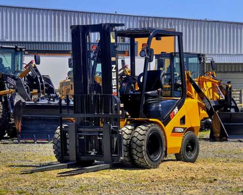 Autoelevador Eisen DF35 Dual 3500kg 55hp Torre Triple 4.7m