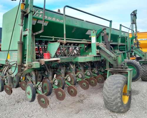 Sembradora Pierobon MD 21-30 Granos Finos
