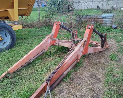 Pala para Tractor en Buen Estado