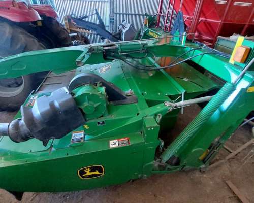 Segadora John Deere 530 con Rolos.